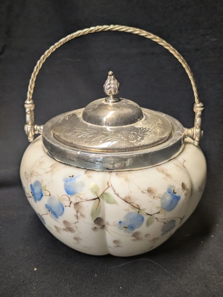 Vintage Treasures Lost in Time August photo 7