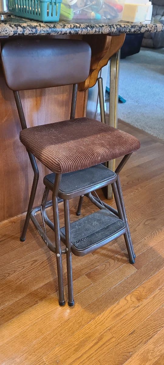 Cobb Estate Sale photo 4