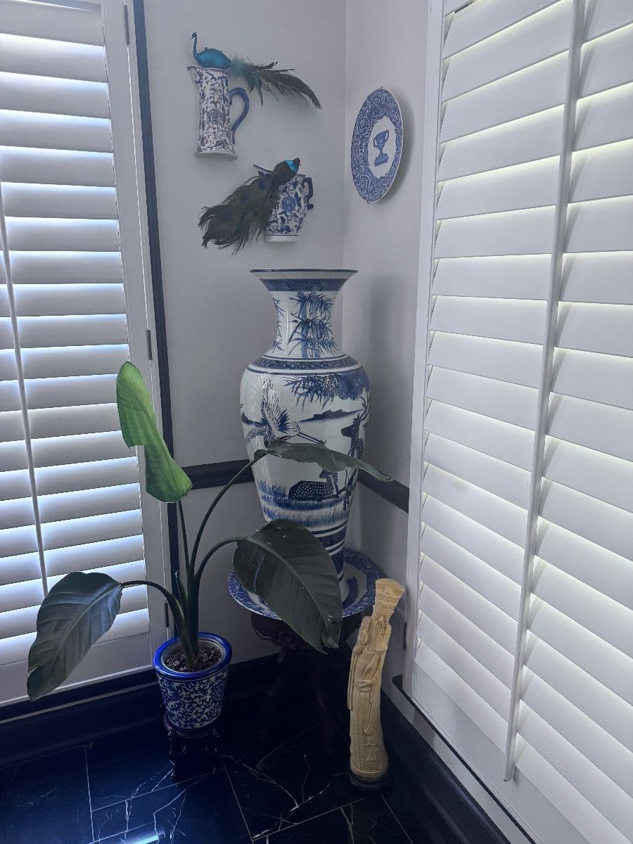 LARGE ESTATE WITH BRONZES ART COLLECTIBLES & MORE photo 3