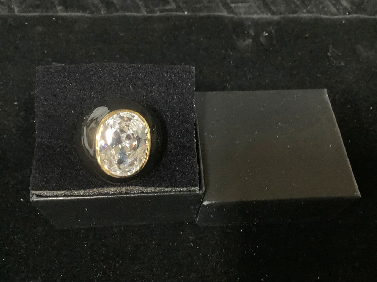 ONLINE ONLY AUCTION photo 8