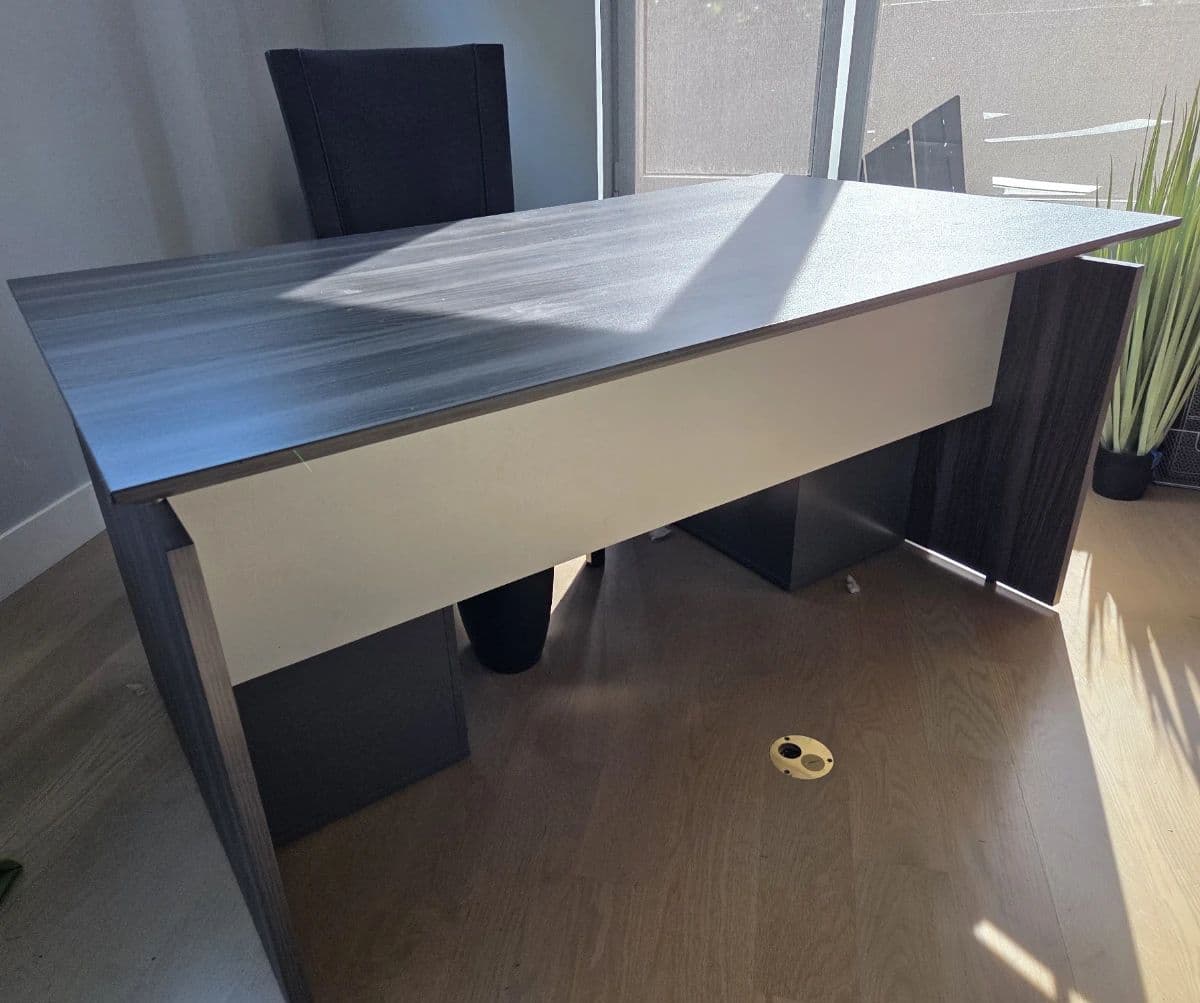 Large Moving Sale In The Highlands: Modern Furniture, Decor, High End Clothing, Peloton, Sauna MORE photo 12
