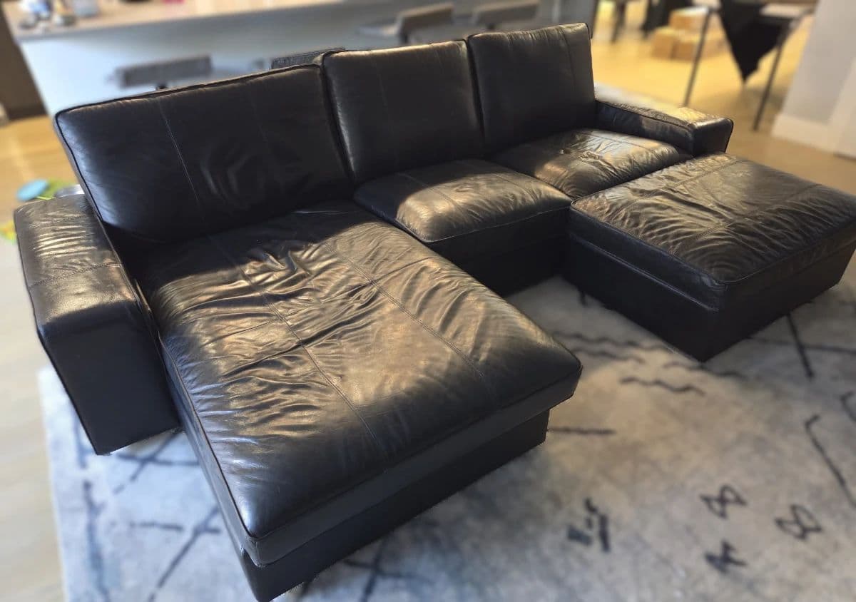 Large Moving Sale In The Highlands: Modern Furniture, Decor, High End Clothing, Peloton, Sauna MORE photo 4