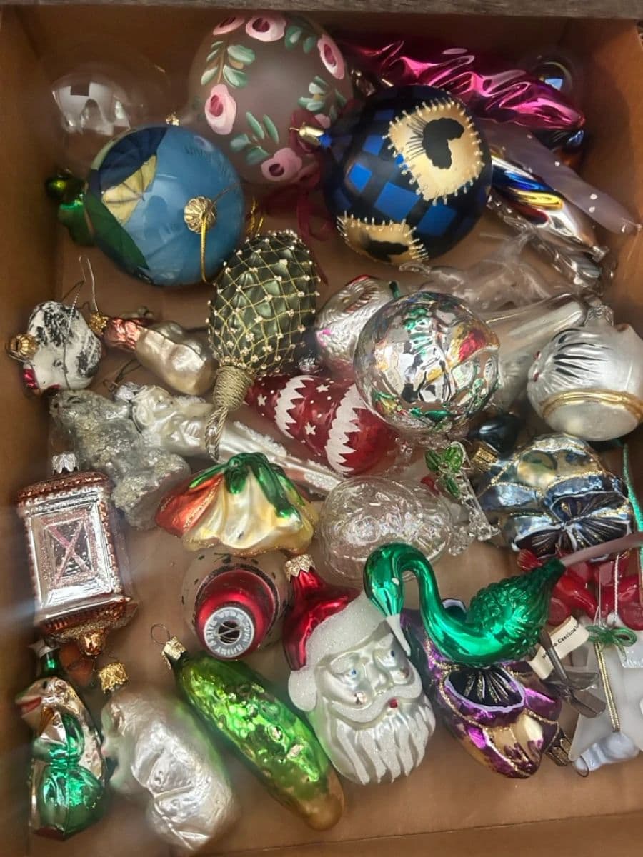 Trains, Treasures, and Trinkets Estate Sale photo 2