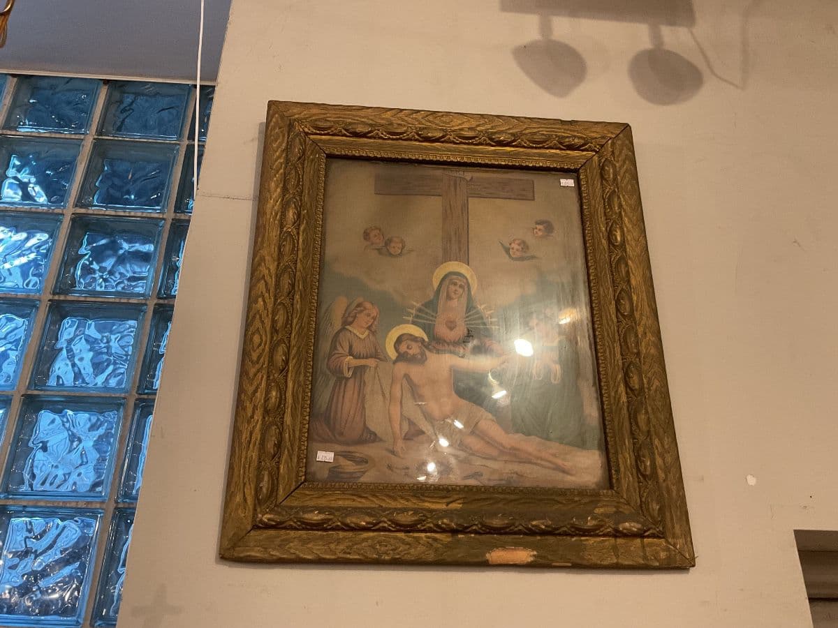 GALLERY ON DIVISION photo 8