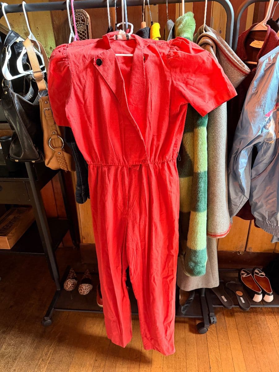 LogHaus Sale! MCM - Jewelry - Clothes - LP’s photo 6