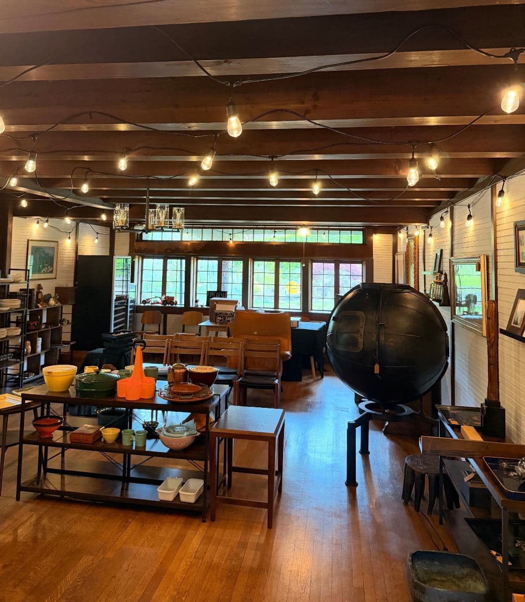 LogHaus Sale! MCM - Jewelry - Clothes - LP’s photo 1