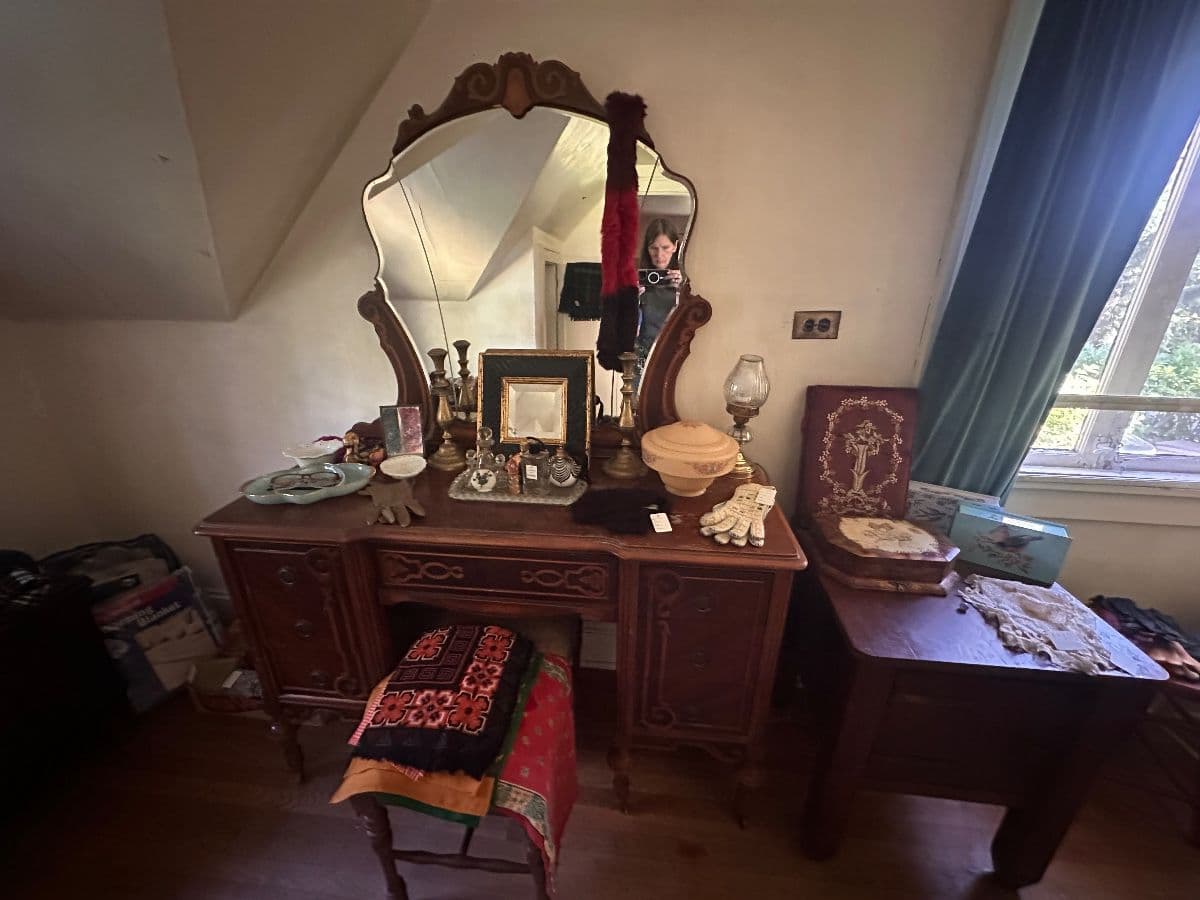 Packed West Slope Portland Estate Sale photo 5