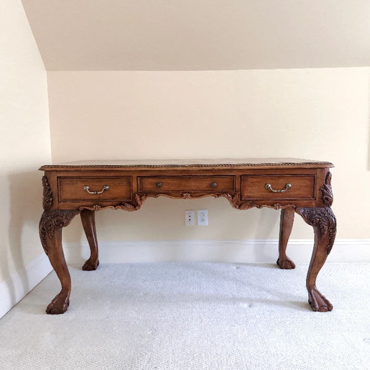 PURE & SIMPLE ESTATE SALE - Charlotte, NC - TUSCAN DECOR, TRADITIONAL FURNITURE, CLOTHING, & MORE! photo 7