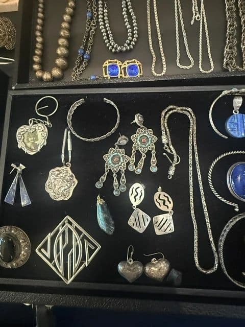 Roger Harrell Estate Sale ... Fabulous 5,000+ sq.ft. Home in North Dallas photo 3