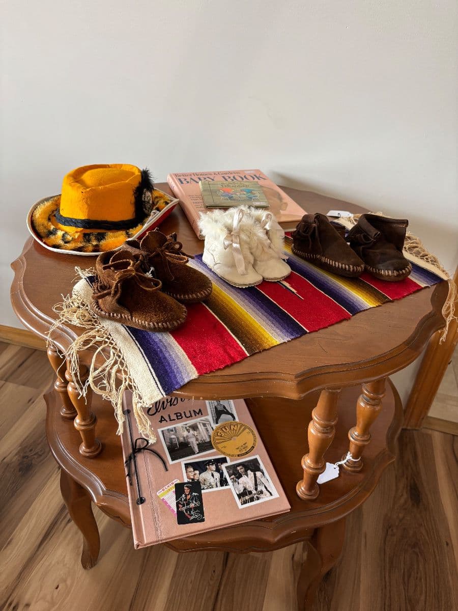 Coolers, Quilts, Coleman Collection & Curiosities photo 11