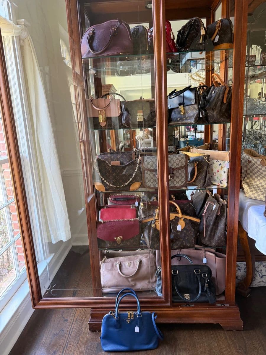Up to 40% off - Buckhead Designer Handbag, Jewelry & Home Decor Sale photo 5