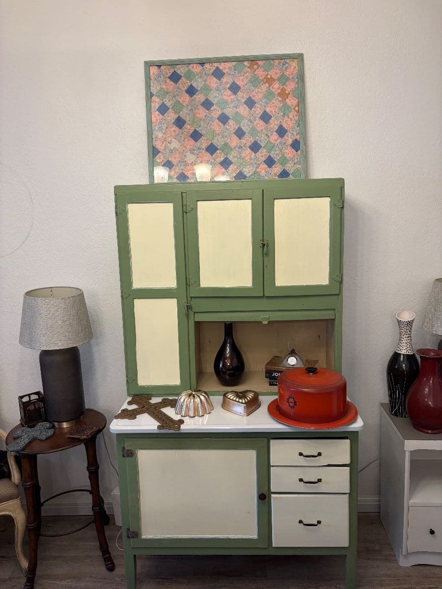 Preston Hollow Estate Sale by When Pigs Fly Estate Sales photo 11