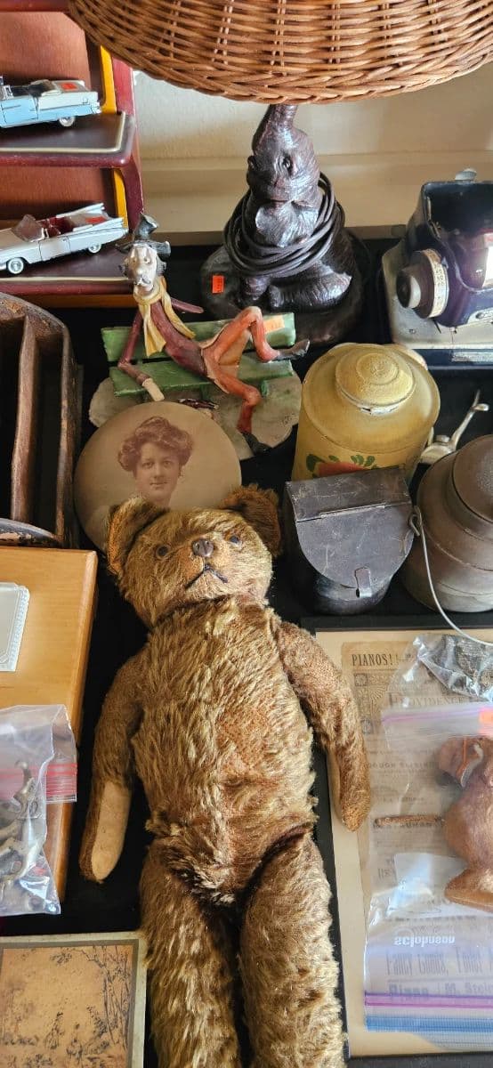 Amazing Finds Collectibles and much more! photo 6