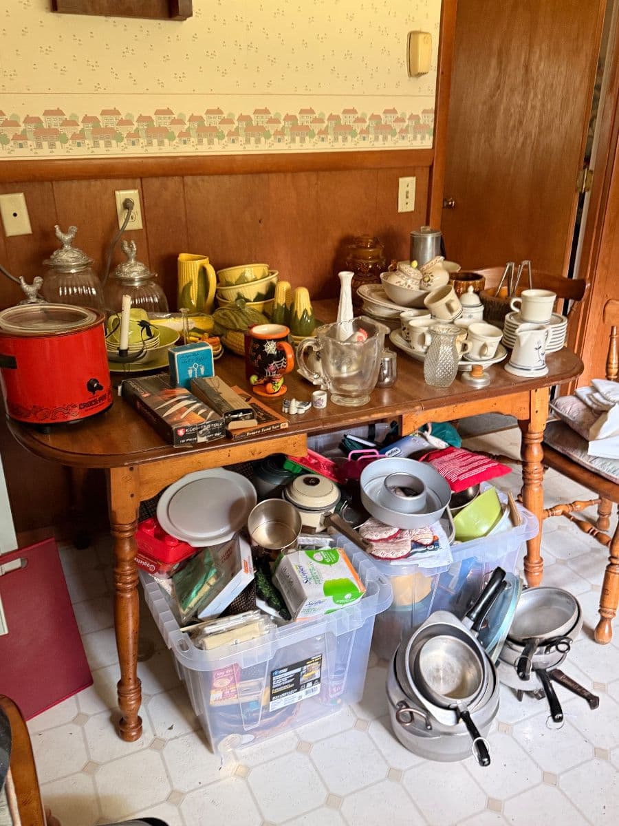 Heirlooms, Antiques, Industrial Sewing Machines and more photo 7