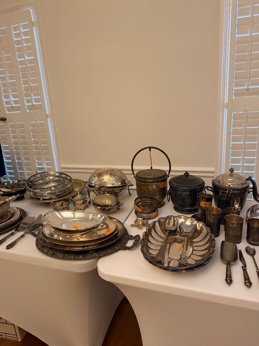 ECLECTIC BUCKHEAD SALE photo 11