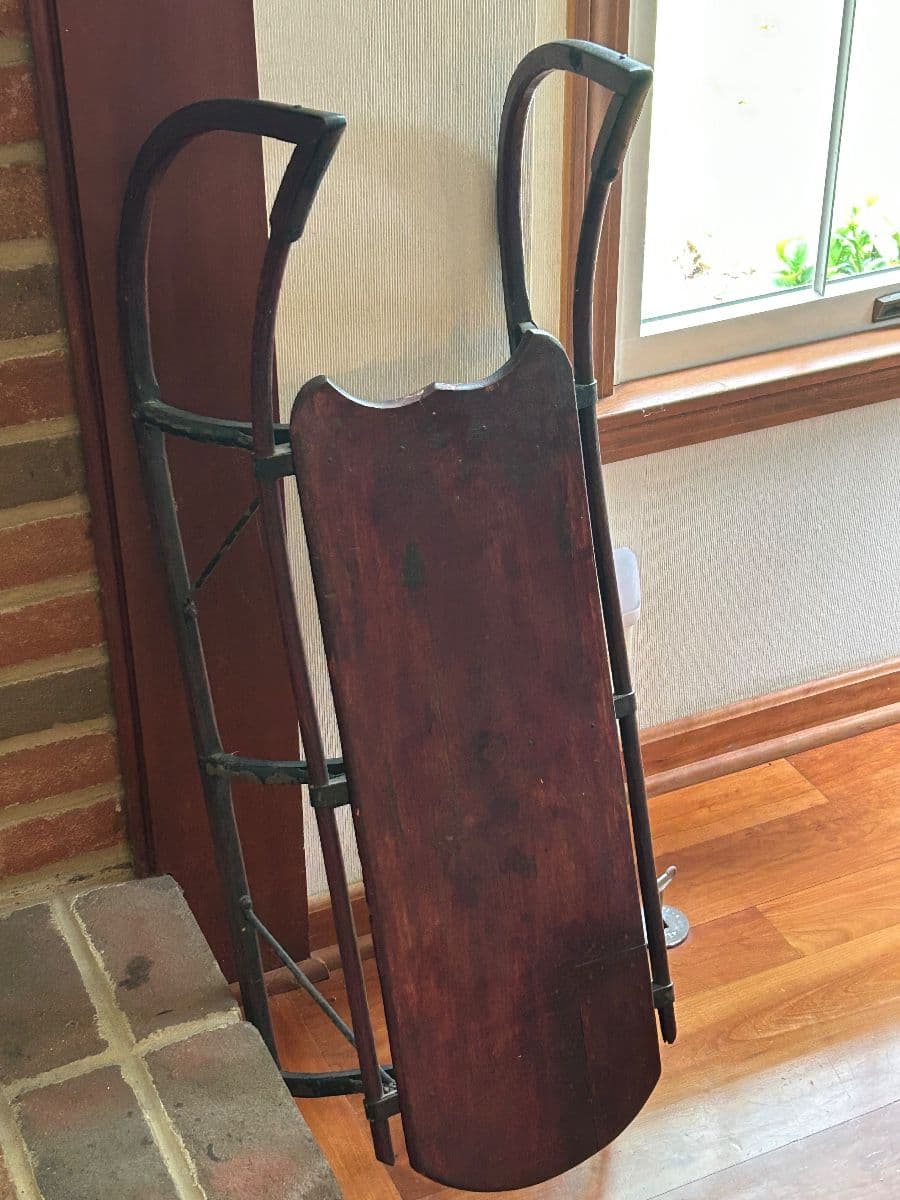 Silver Lake Estate Sale photo 1