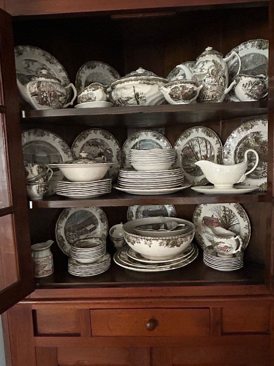 Silver Lake Estate Sale photo 8