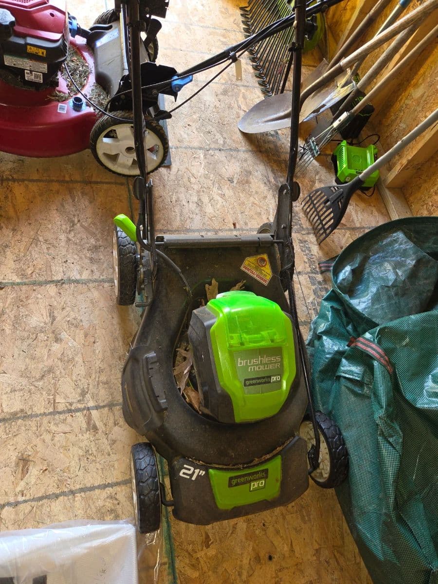 Gansevoort Estate Sale photo 4