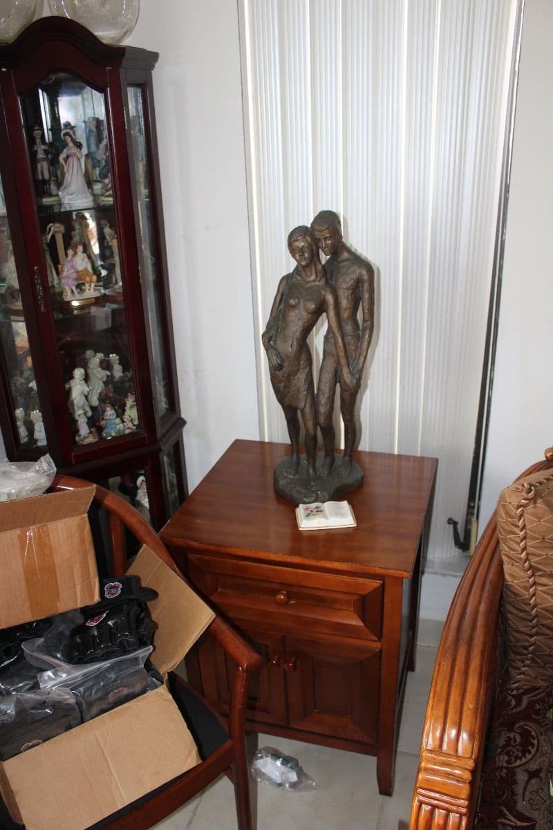FINAL DAYS- BLOWOUT- EVERYTHING GOES- REDUCED PRICES photo 8