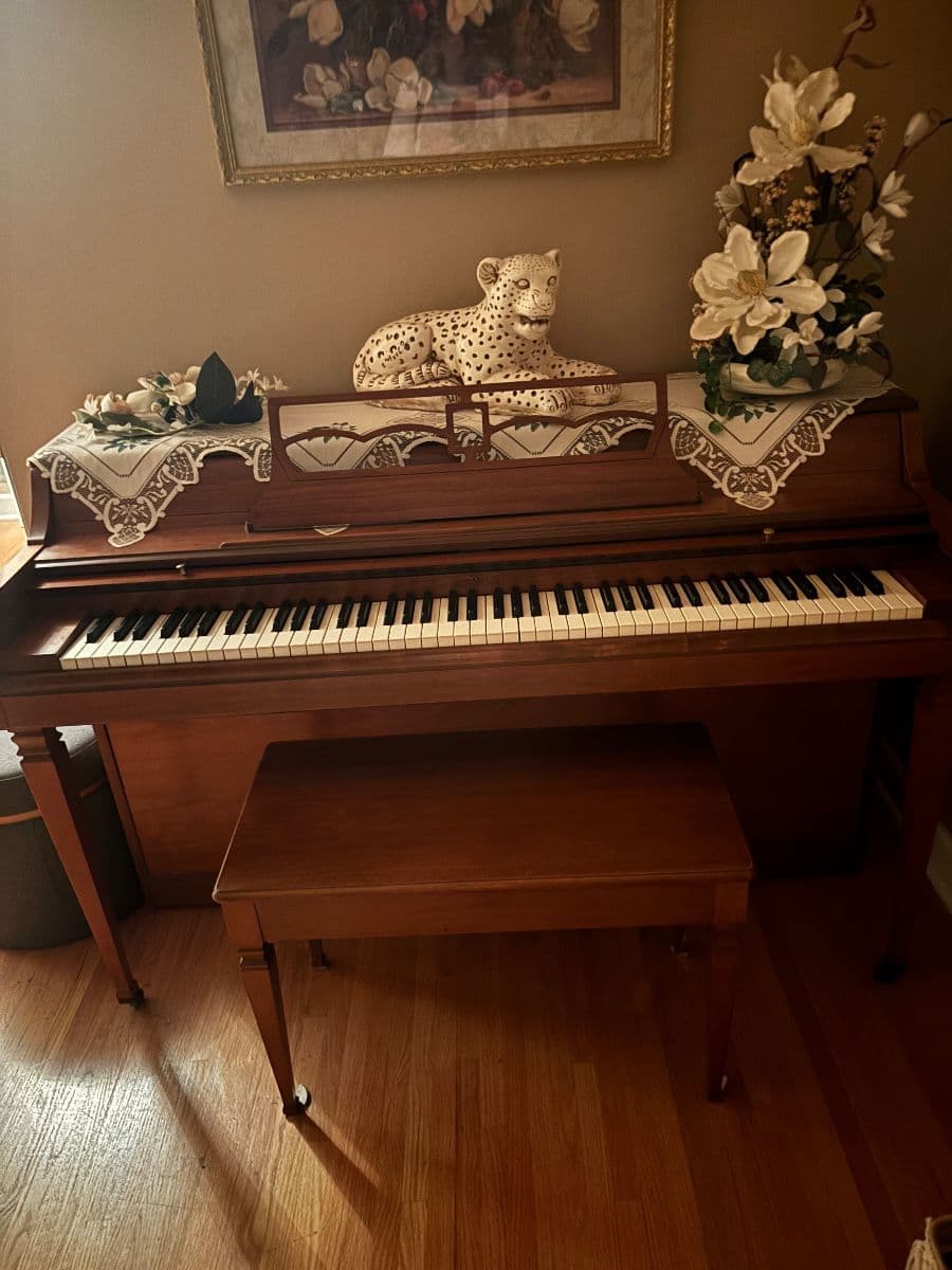 WEST NASHVILLE ESTATE SALE! photo 1