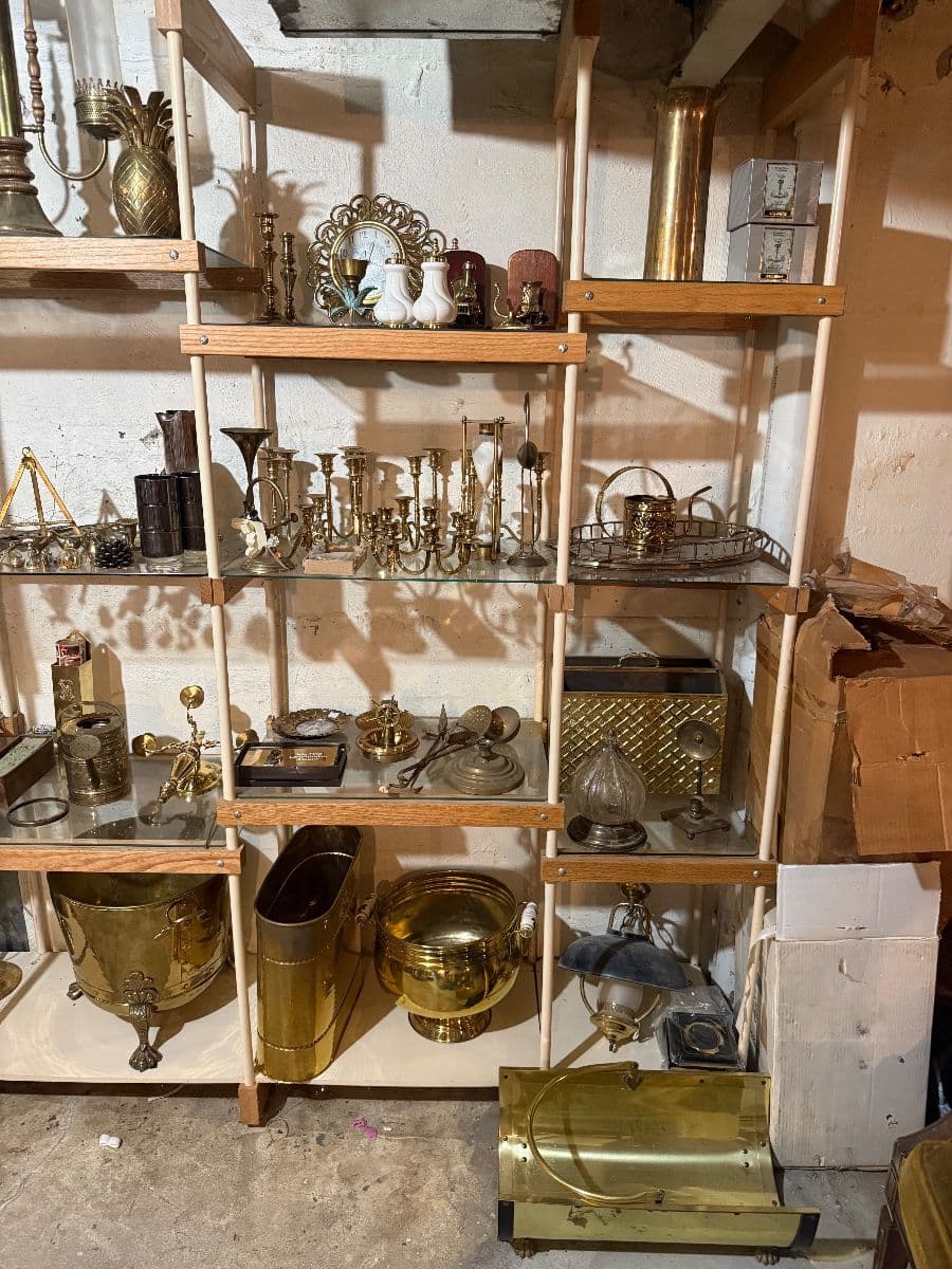 Packed Webster Groves Estate Sale – Antiques, Lionel Trains, Vintage Clothing & Collectibles photo 7