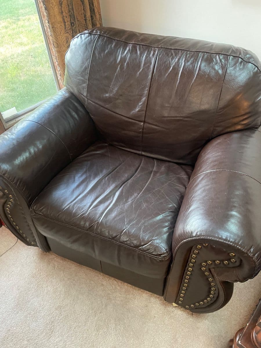 Estate Sale by Bobbi photo 9