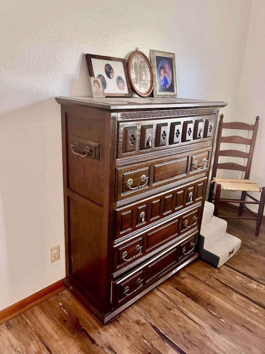 Leisure wood Estate sale photo 8