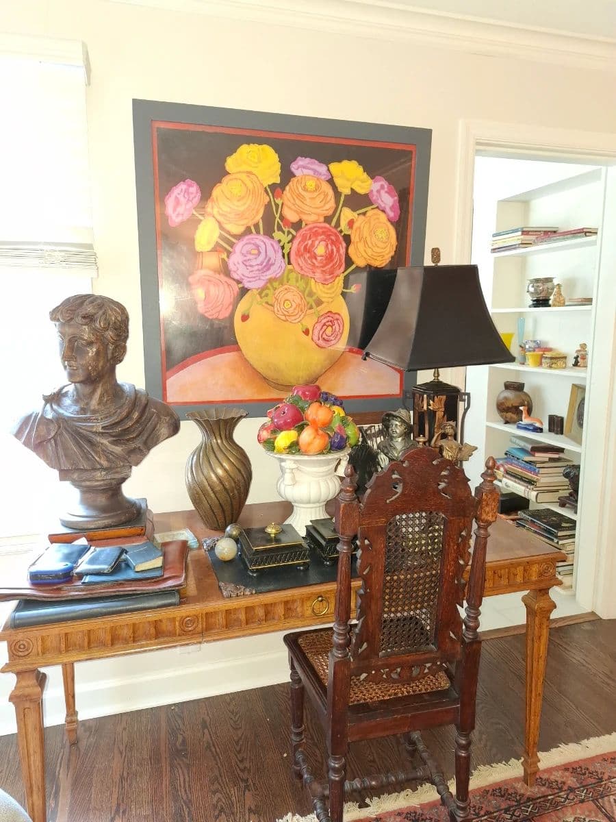 Antiques and Uniques in North Kansas City! photo 1
