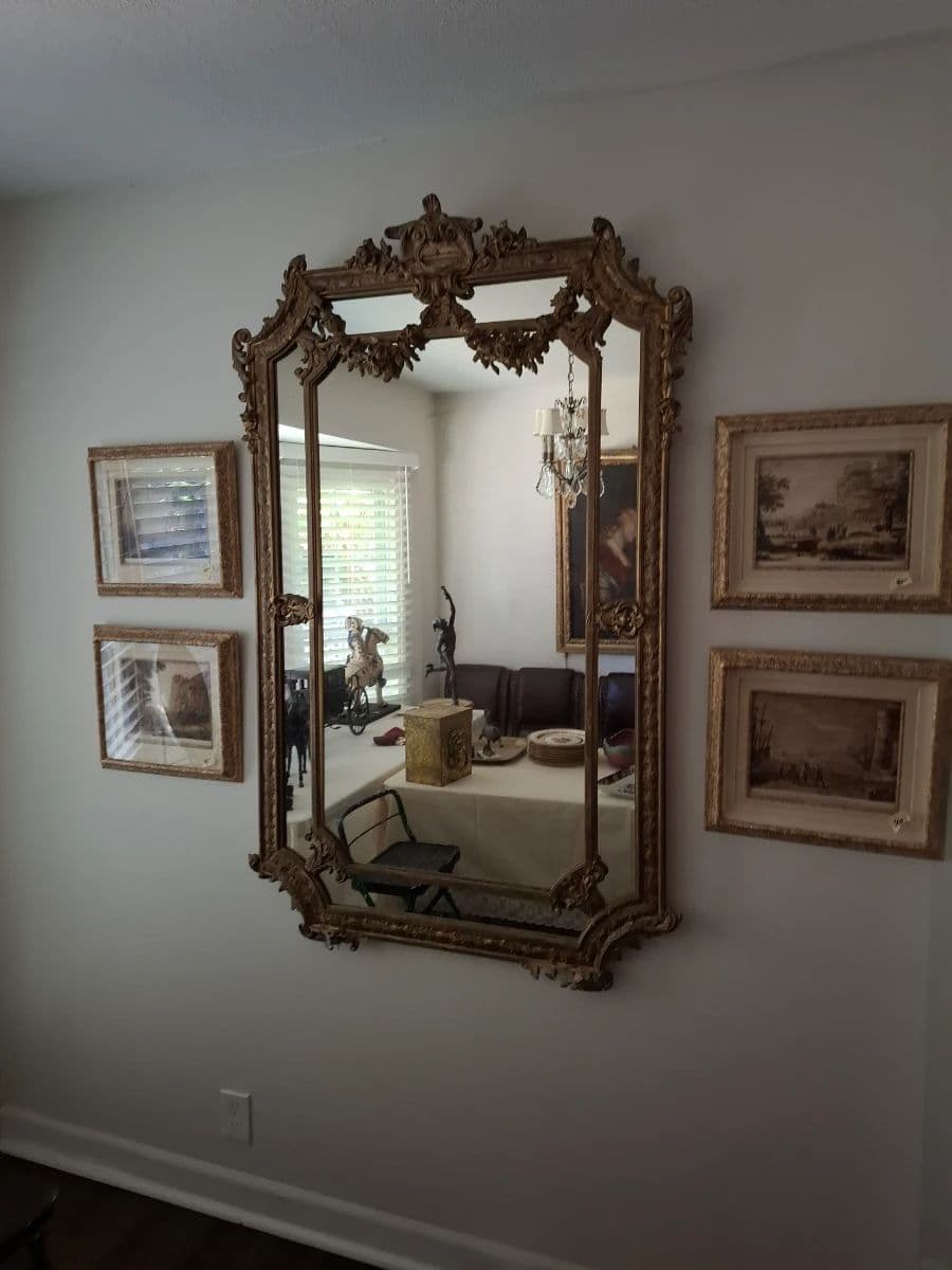 Antiques and Uniques in North Kansas City! photo 7