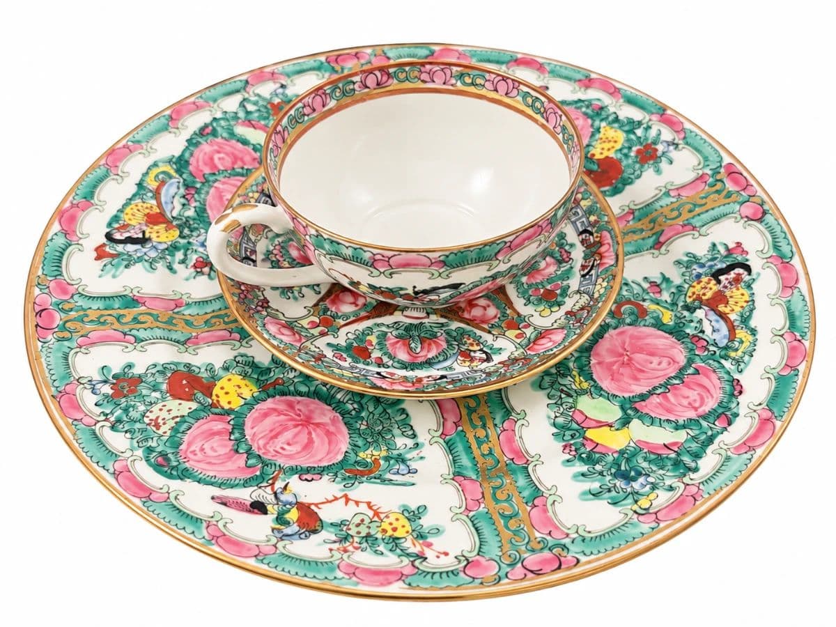Antiques, Art , Jewelry , Silver & More photo 4
