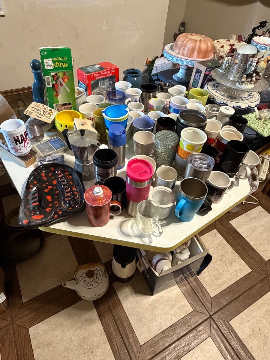 Estate sale treasures in Spring! photo 11