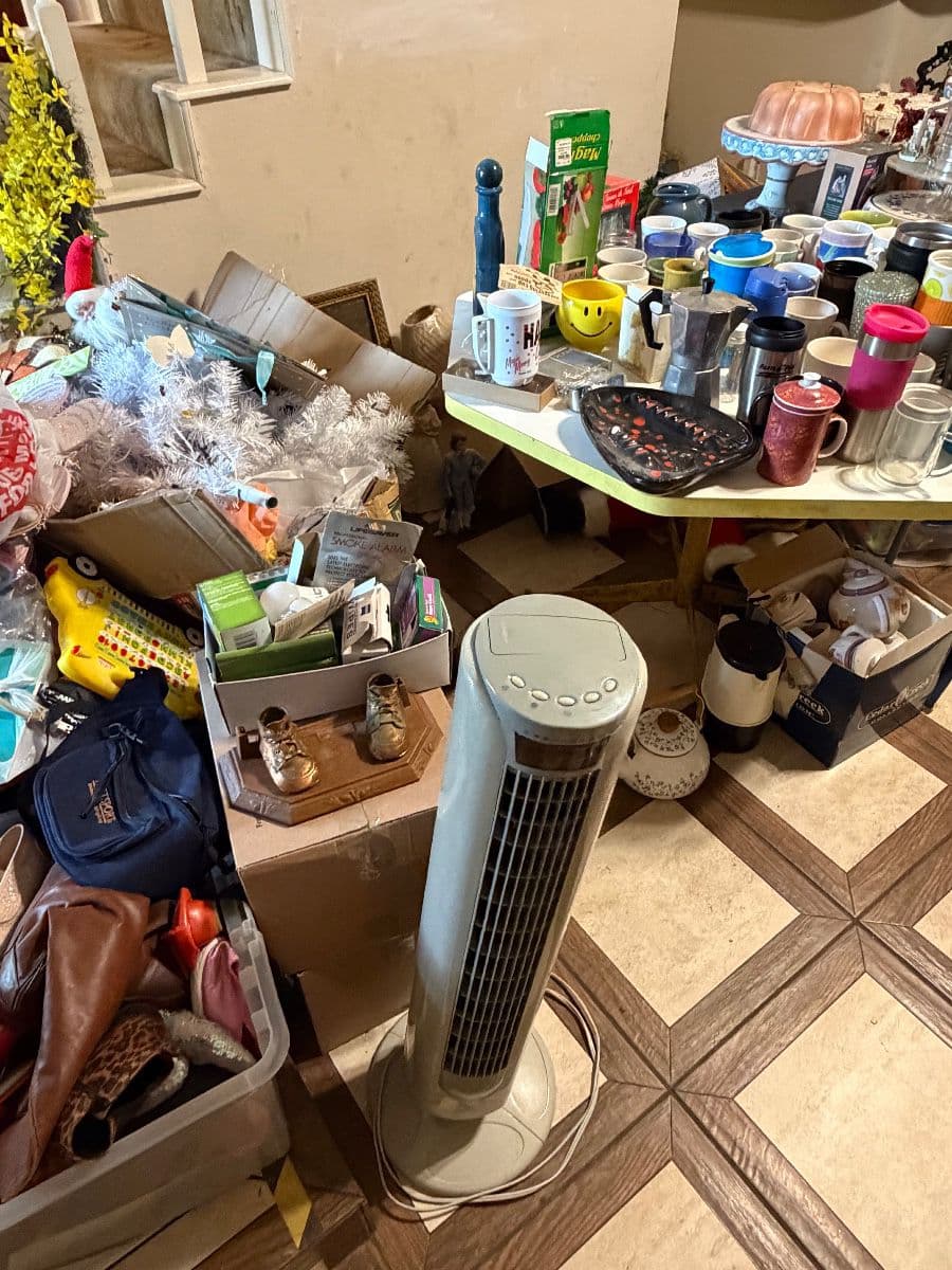 Estate sale treasures in Spring! photo 10