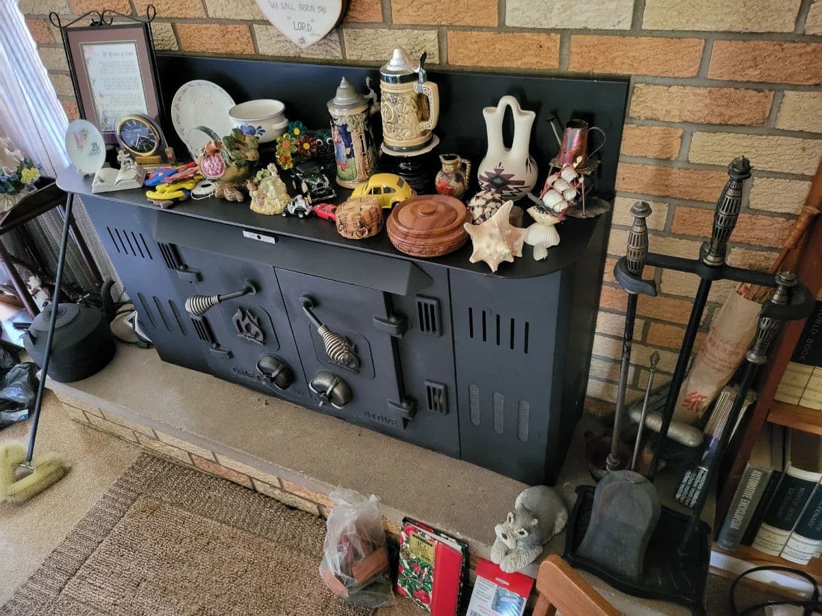 Packed House Vintage Estate Sale photo 7