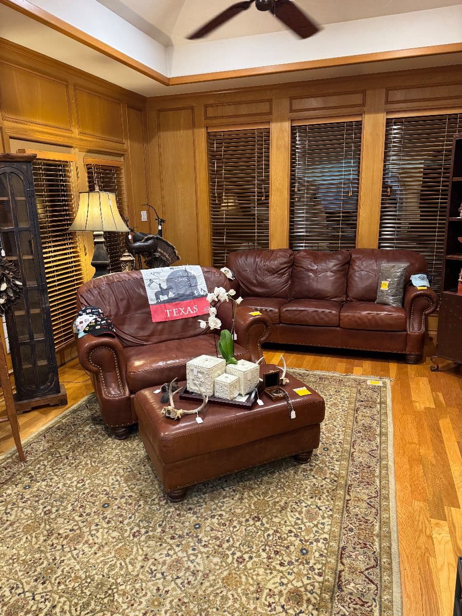 Discovery Estate Sales ... Faboulous North Dallas Home photo 4