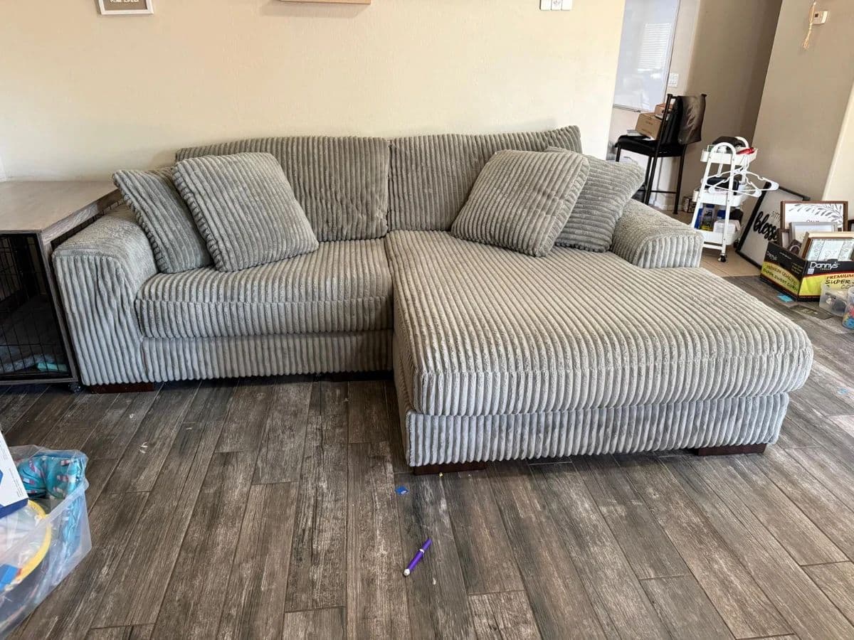 Scottsdale-Quality Furniture in N. Phoenix — Leather, Designer Pieces, Appliances & Electronics photo 2