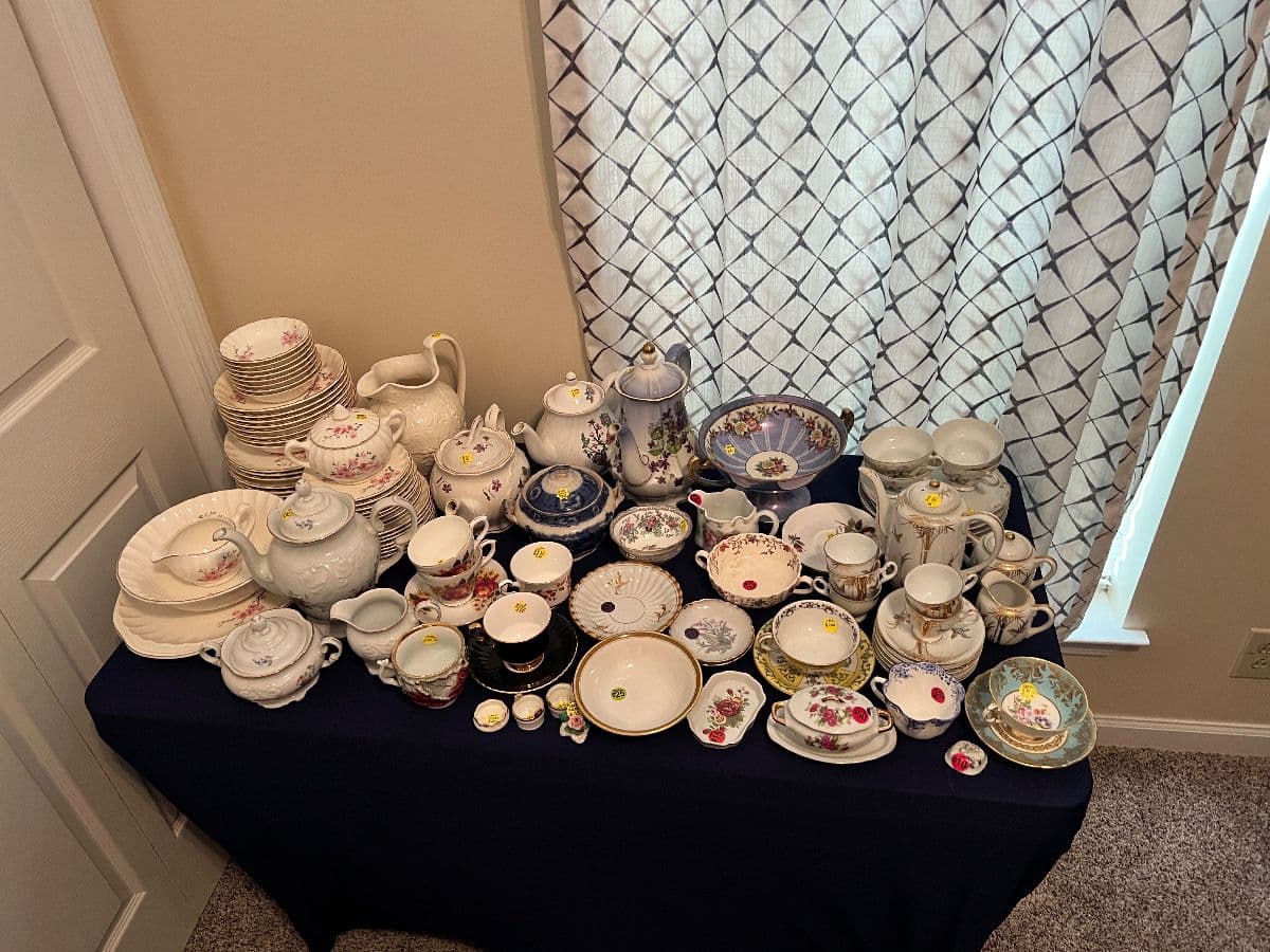 Antiques and Garden show explosion! photo 4