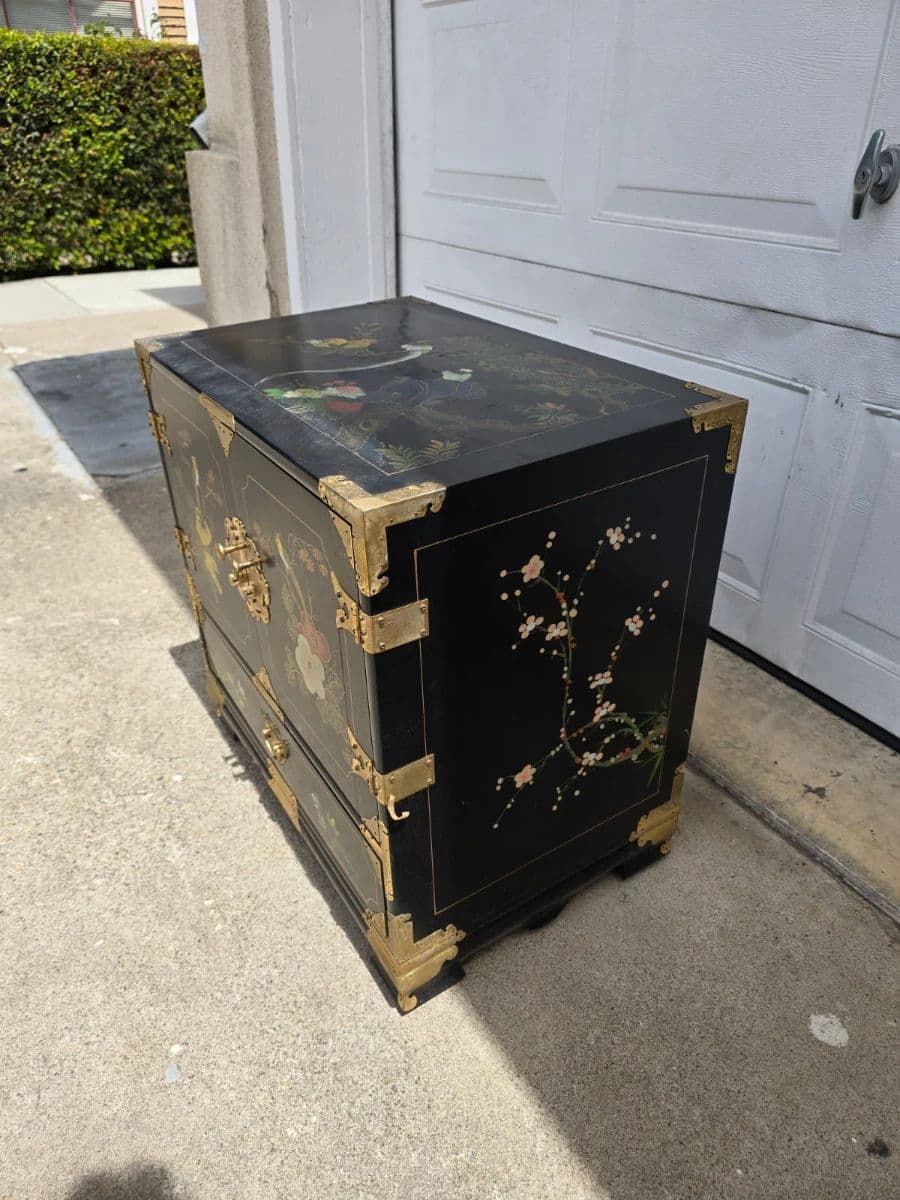 True Heritage Vintage Décor & Unique Furnishings Pop-Up Sale – By Appointment Only photo 7