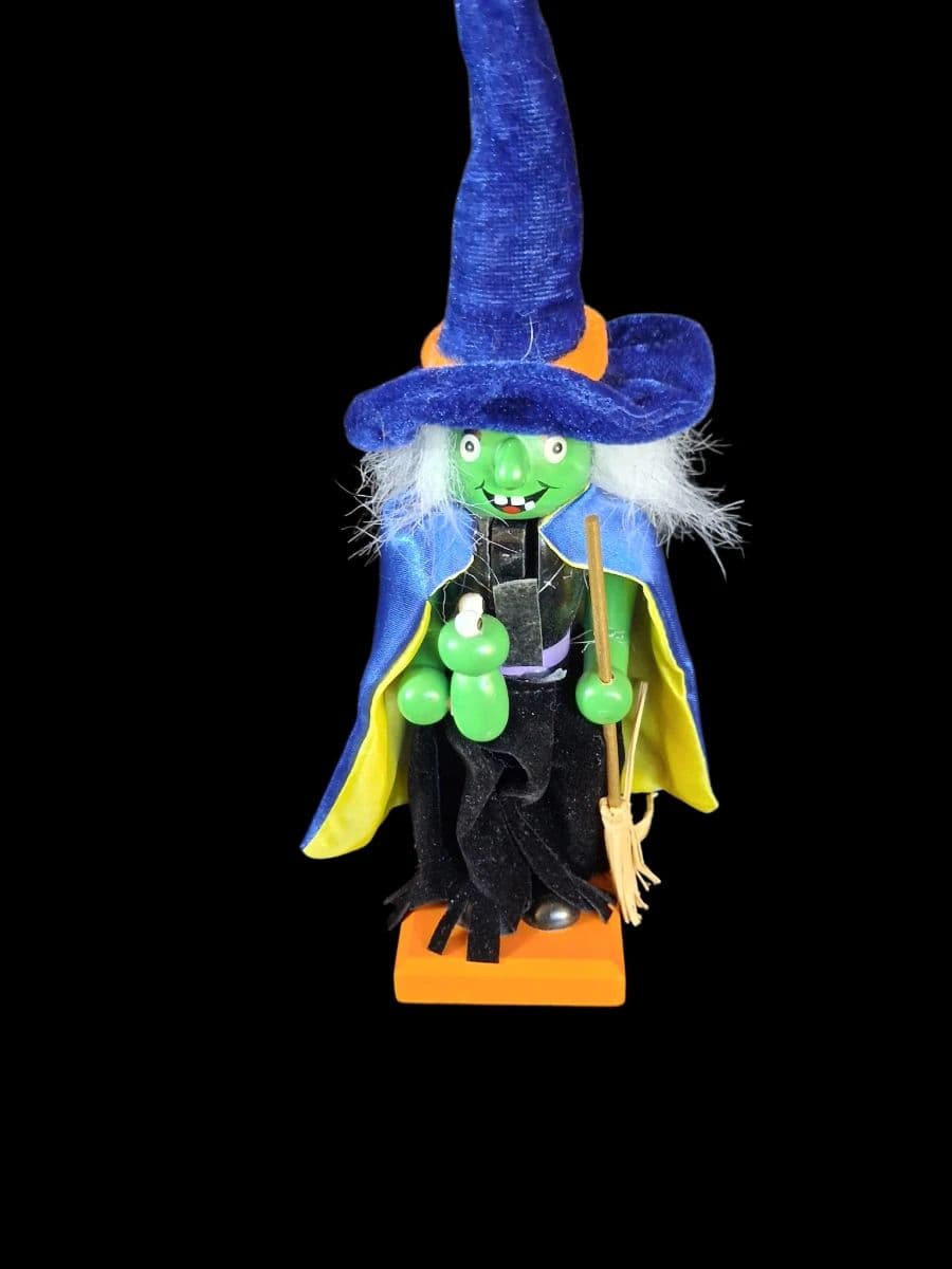 Halloween!! Vintage & New!! Decor, Party Ware, Costumes & Ephemera photo 11