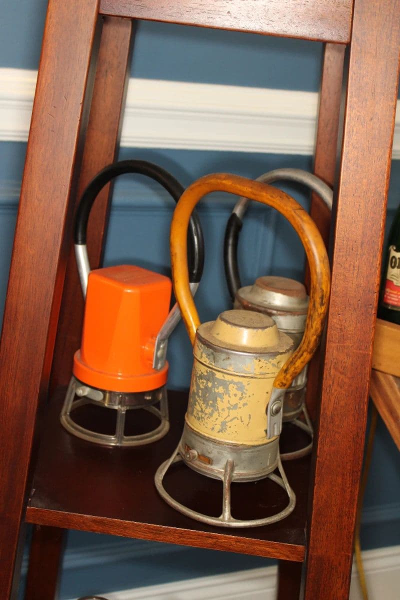 ALL ABOARD! ANTIQUES MURFREESBORO ESTATE SALE photo 8