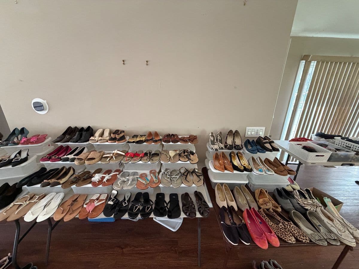 HUGE Moving Sale – Clothing, Shoes, Vintage, Barware, Décor, Holiday, Furniture & More! photo 9