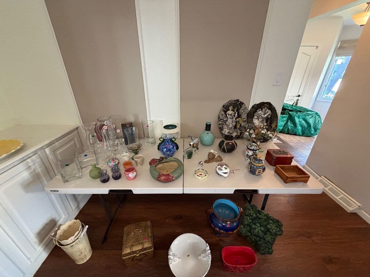 HUGE Moving Sale – Clothing, Shoes, Vintage, Barware, Décor, Holiday, Furniture & More! photo 2