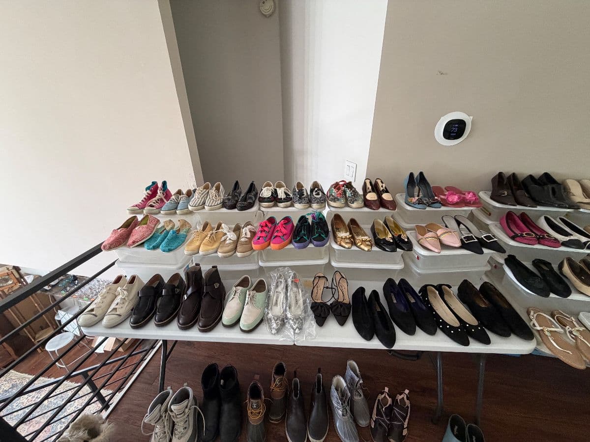 HUGE Moving Sale – Clothing, Shoes, Vintage, Barware, Décor, Holiday, Furniture & More! photo 10