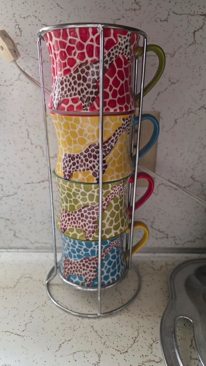 Giraffes, Crafting, Sewing, Tools, Puzzles, Collectibles, Comics, DVDs +Normal Household photo 7