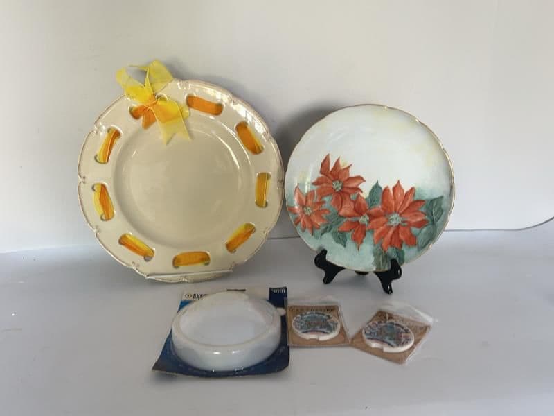 Plymouth Estates Eclectic Mix Old to New Jewelry, Home Decor, Vintage & More photo 2