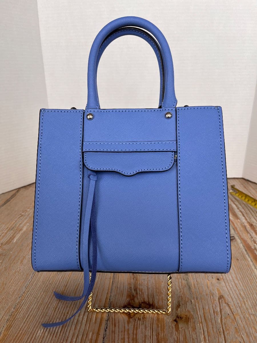 End of Summer Sale:  Books, Cameras, Handbags, Housewares, Jewelry, Lamps, Vintage, Vinyl... photo 11