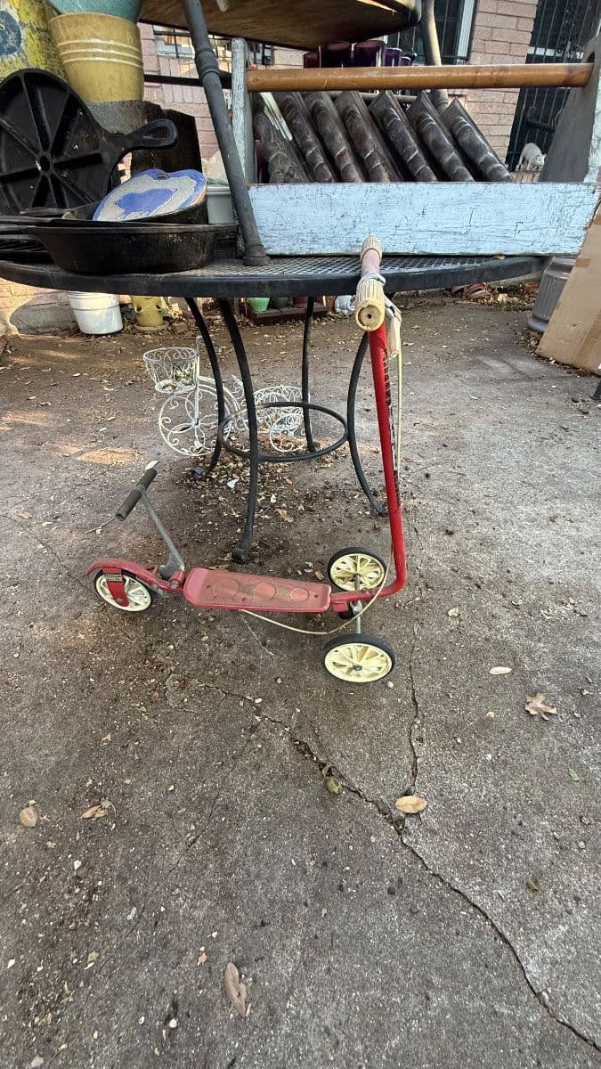 Car Parts to Crocks and Quilts photo 11