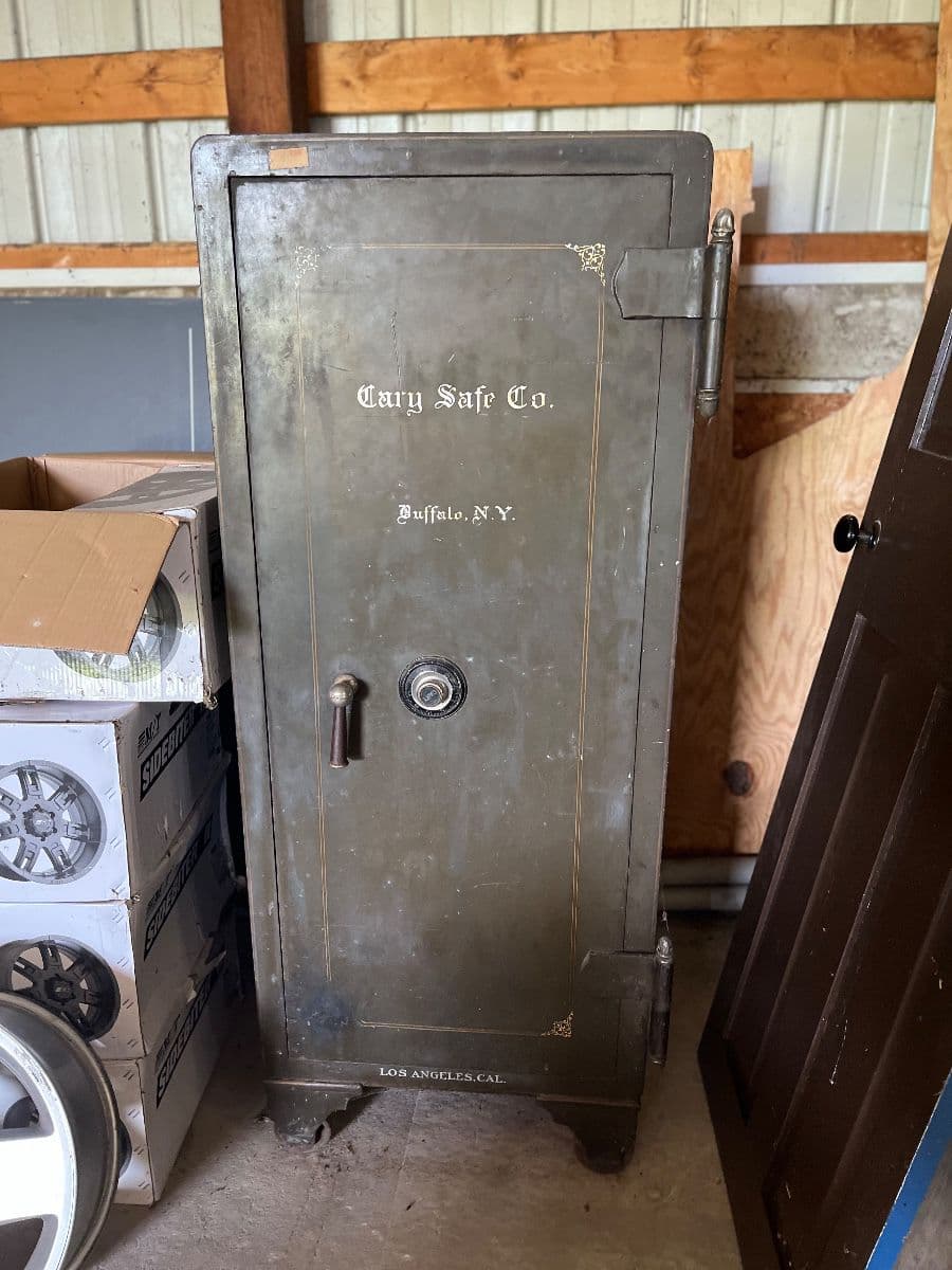 Antiques With A  Local Historical Connection! photo 9