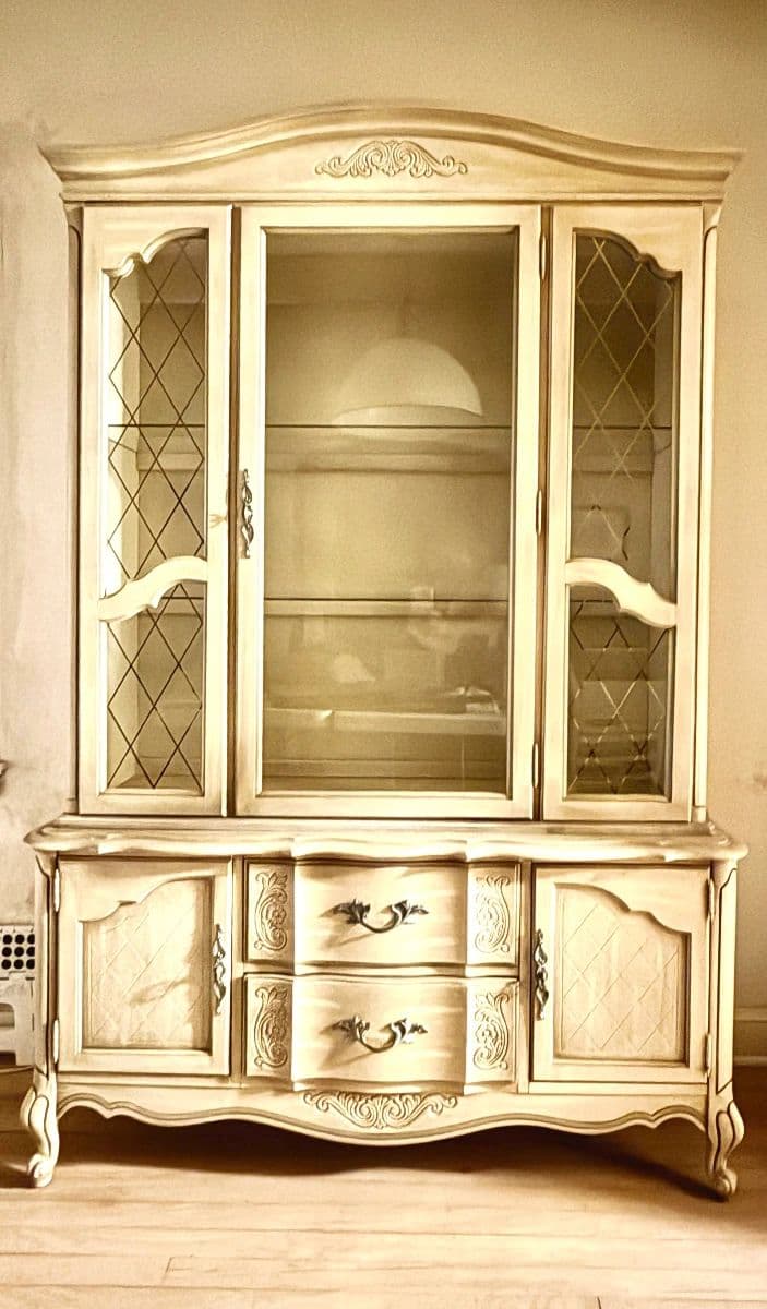 Discounting! FUN & Whimsical !  Vint CLOTHES, BOOKS, ART, Mjr Appliances, Barbie & Kids+, ... photo 11