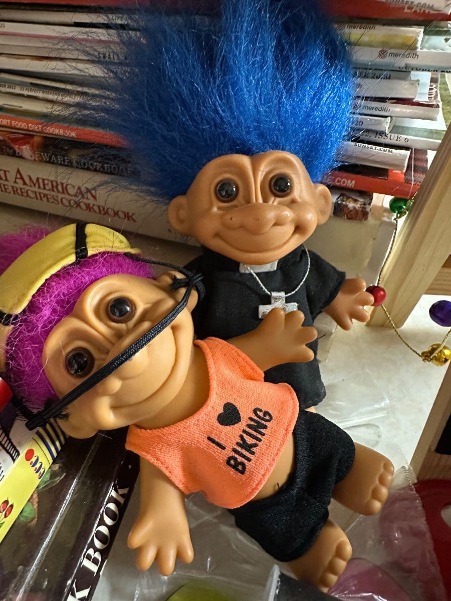 Summer place estate sale photo 8