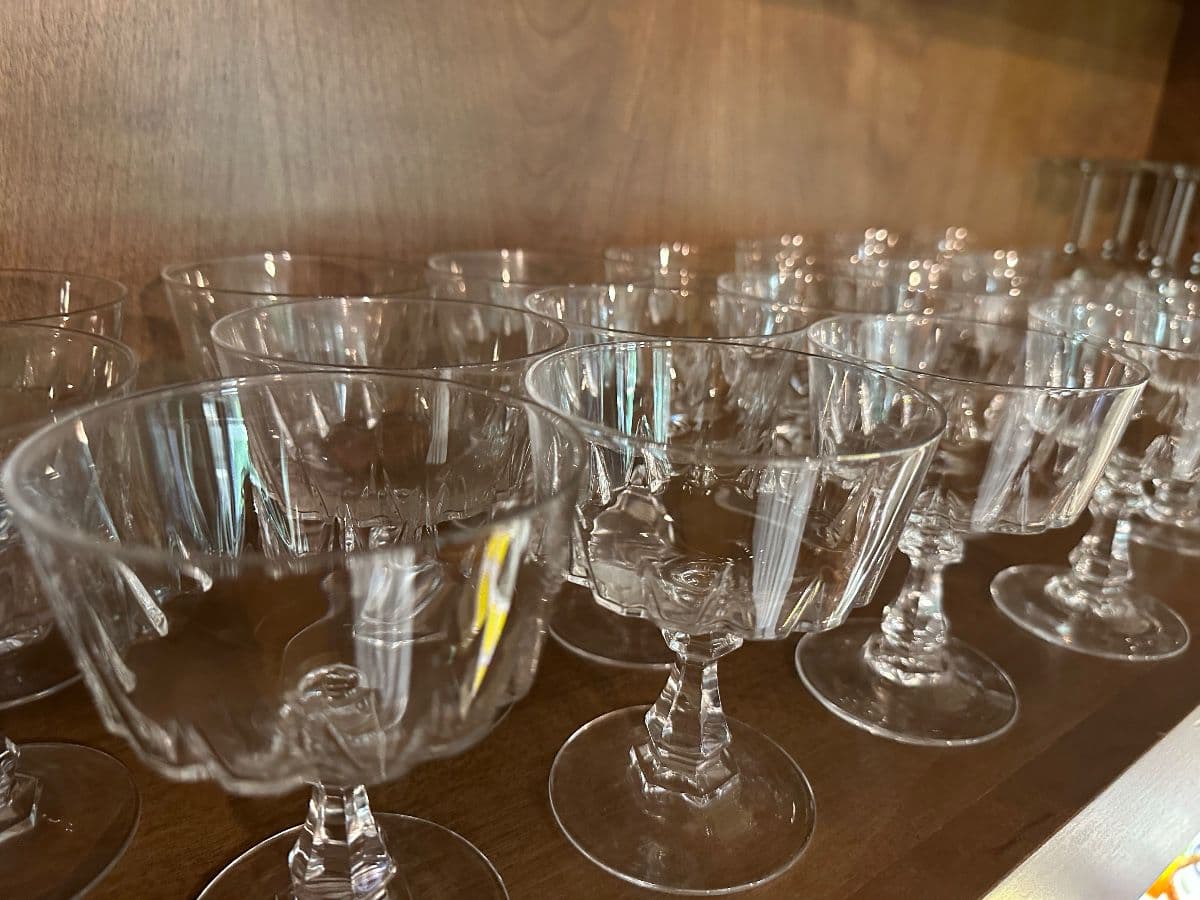 Summer place estate sale photo 7